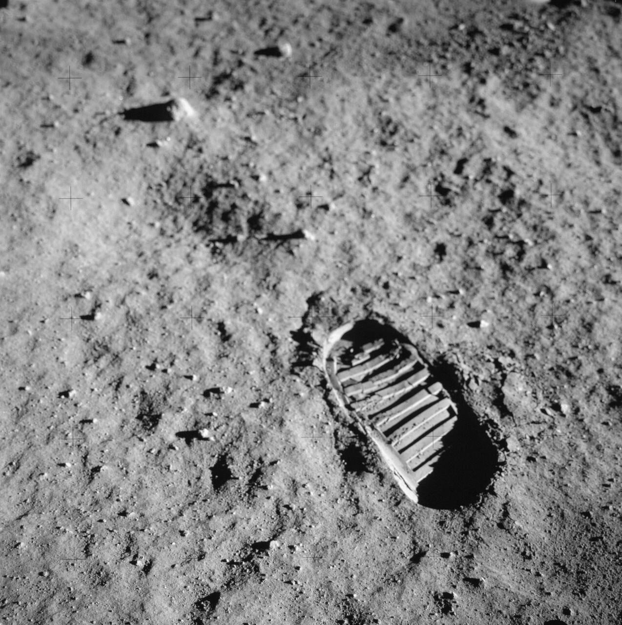 Real photo of an astronaut boot print in Moon dust, Apollo 11
